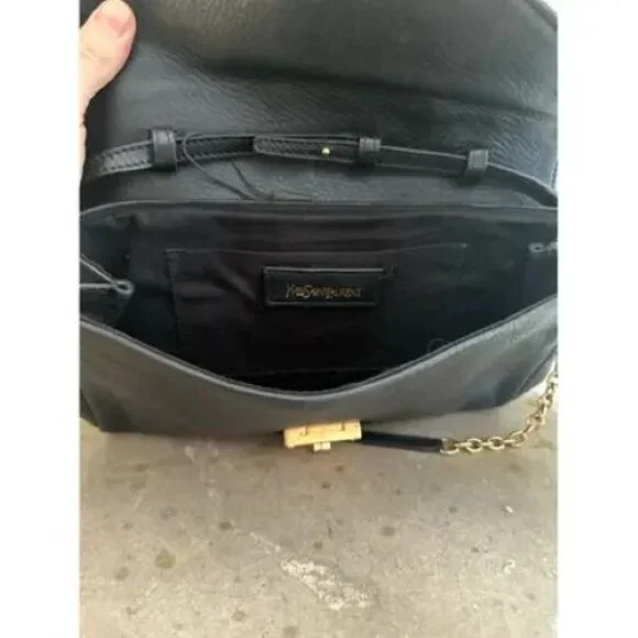 Yves Saint Laurent Vintage Black Leather Shoulder Bag with Push Lock Closure - Picture 2 of 6